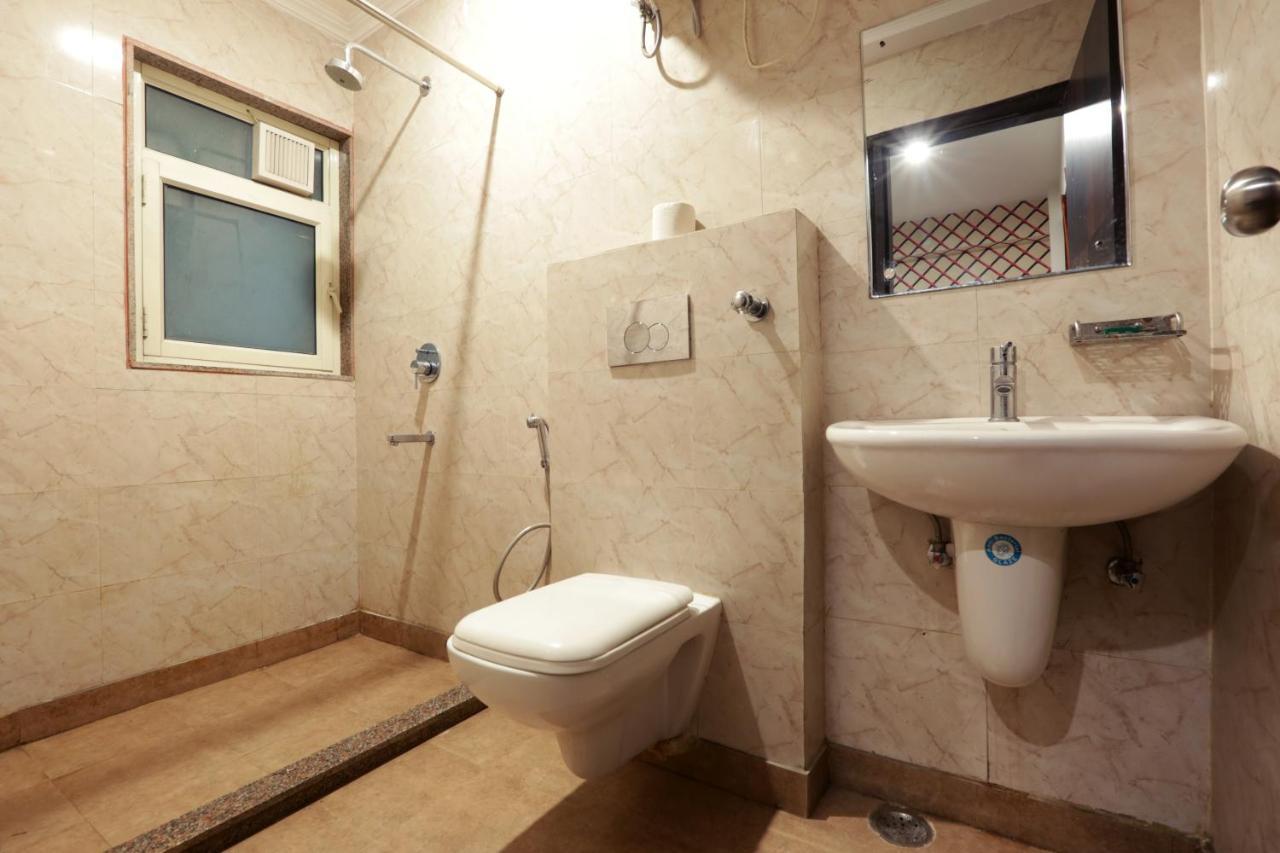 Hotel Classic Plaza At Delhi Airport New Delhi Exterior photo