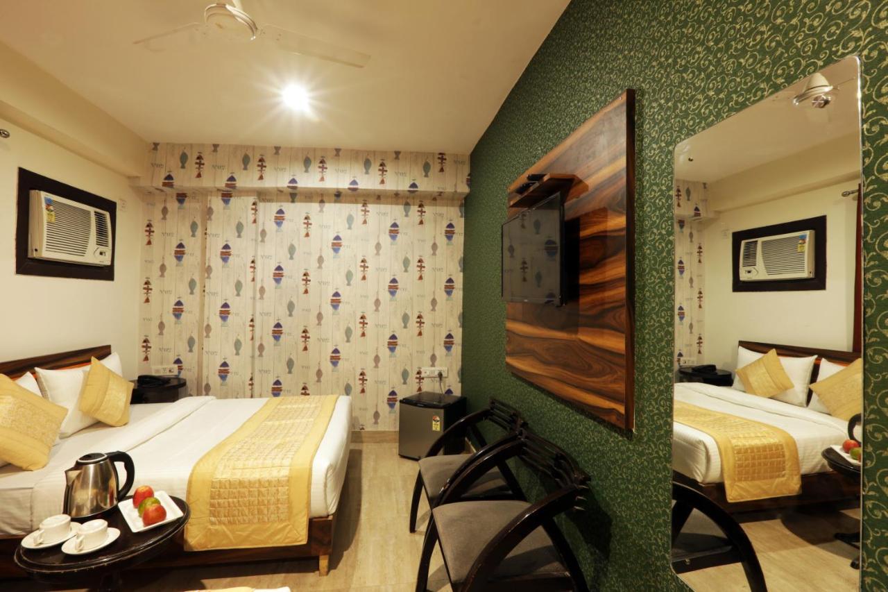 Hotel Classic Plaza At Delhi Airport New Delhi Exterior photo