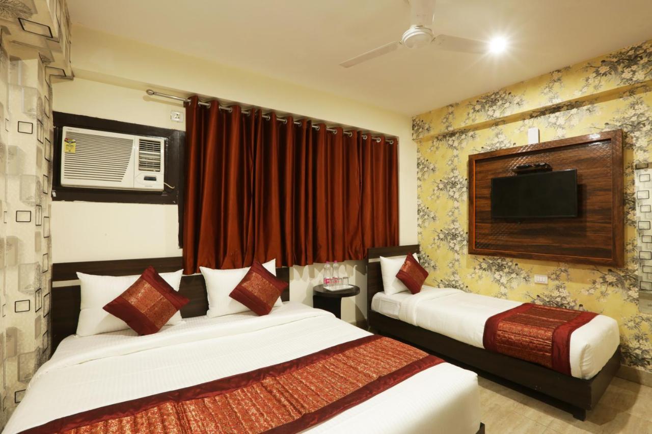 Hotel Classic Plaza At Delhi Airport New Delhi Exterior photo